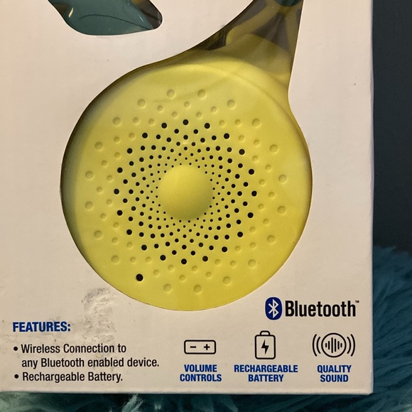 BRAND NEW PORTABLE BLUETOOTH SPEAKER! NIB! SMOKE FREE HOME! - Picture 2 of 4